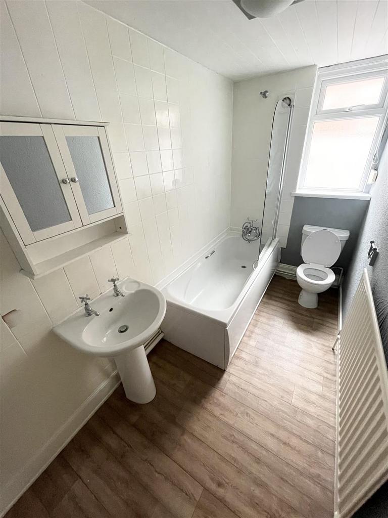 Bathroom/w.c.