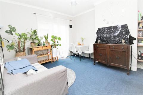 4 bedroom end of terrace house to rent, Totterdown Street, London, SW17