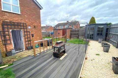 2 Blakesley Close, Northampton, NN2 8PA