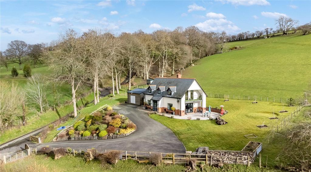 Llandyssil, Montgomery, Powys 4 bed house for sale £699,000