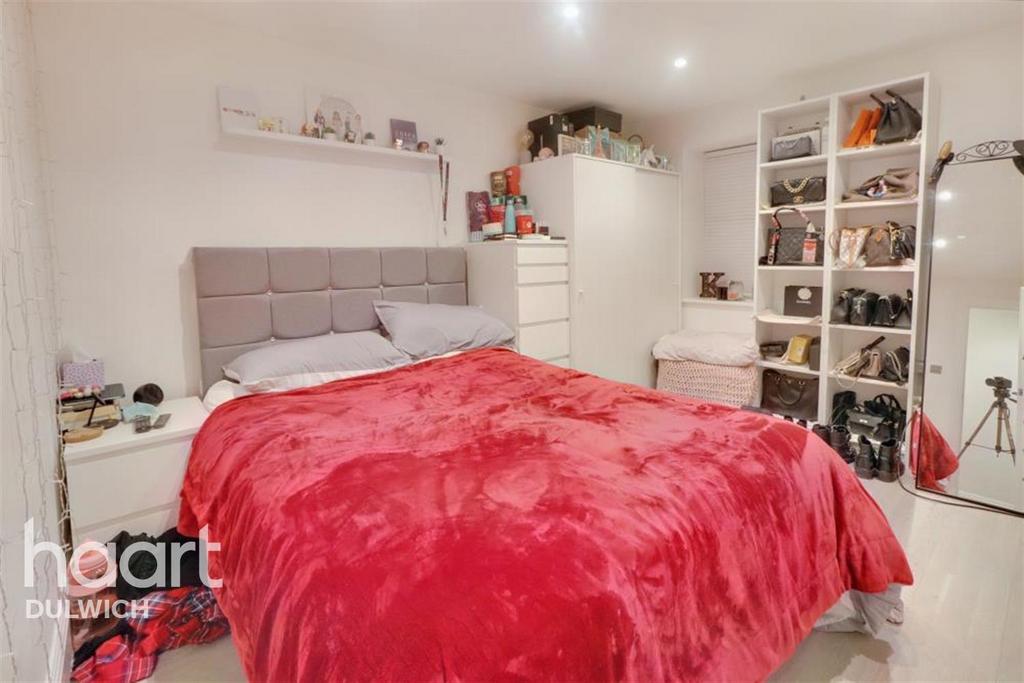 central-hill-se19-2-bed-flat-1-800-pcm-415-pw