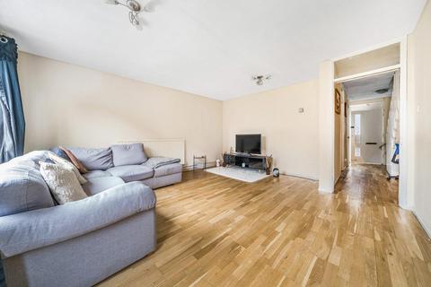 21 Kimbolton Close, London, SE12 0JH