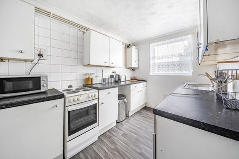 21 Kimbolton Close, London, SE12 0JH