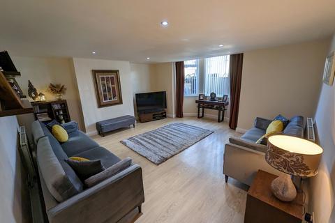 1 bedroom apartment for sale - a Lawe Road, South Shields