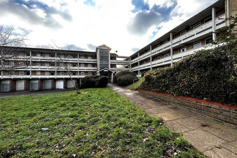 1 bedroom apartment for sale - Tudor House, South Lynn Crescent, Bracknell, Berkshire, RG12