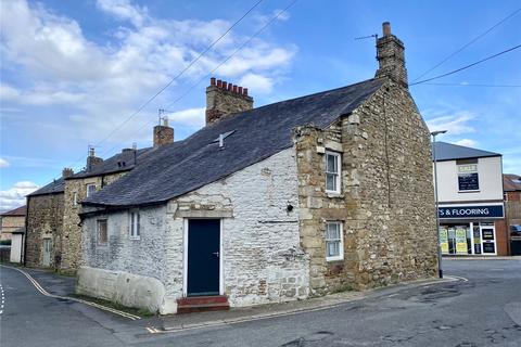 3 bedroom end of terrace house for sale, Giles Place, Hexham, Northumberland, NE46