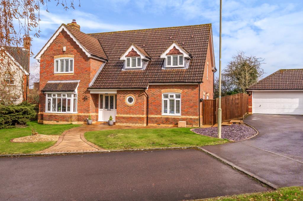 Botley, Oxford, OX2 4 bed detached house for sale £1,100,000