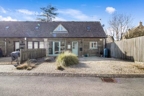 2 bedroom end of terrace house for sale, Birdlip Farm, Birdlip, Gloucester, Gloucestershire, GL4