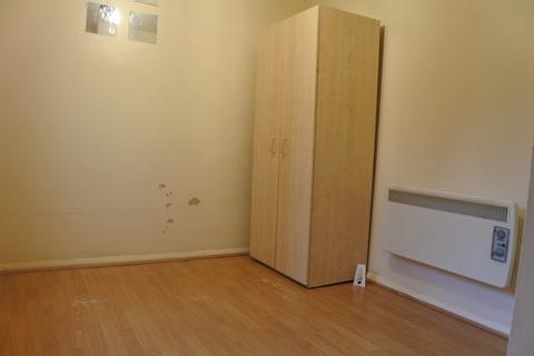 1 bedroom flat to rent - Higham Station Avenue, Chingford, E4