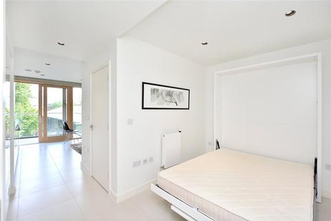 undefined, Binnacle House, 10 Cobblestone Square, London, E1W