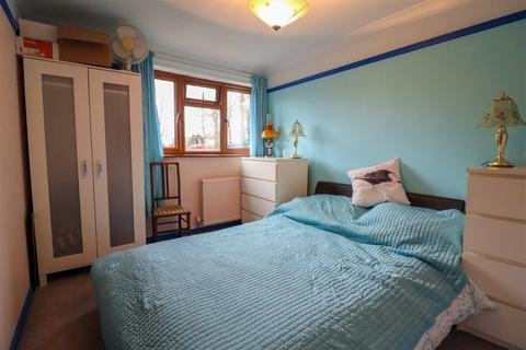 7 Chestnut Walk, Alresford, SO24 9NA