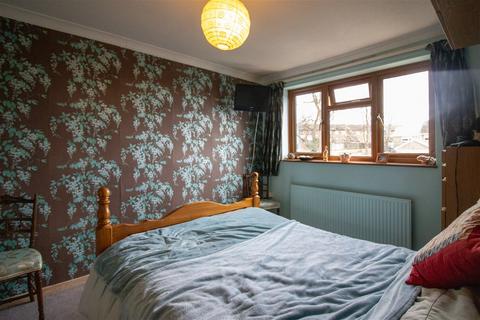 7 Chestnut Walk, Alresford, SO24 9NA