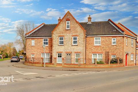 10. Baxter Close, Fakenham, NR21 8LE