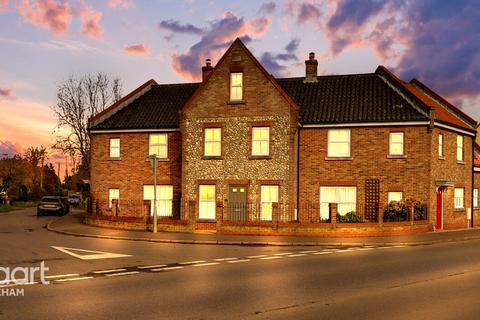 10. Baxter Close, Fakenham, NR21 8LE
