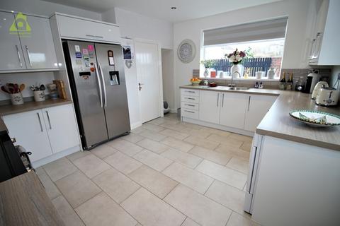 128 Chorley Road, Westhoughton, Bolton, BL5 3PN