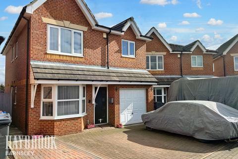 4 bedroom detached house for sale, Summer View, Royston