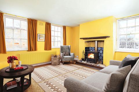 Bath Cottage Bath Road, Speen, Newbury, RG14 1RG
