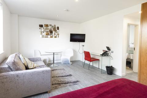 Studio to rent, Old Brompton Road, South Kensington, London, SW7