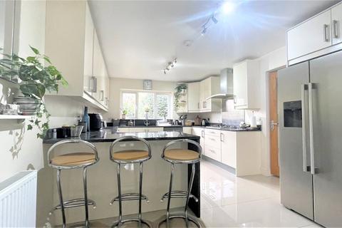 5 bedroom detached house for sale - Jennings Way, Barnet, EN5