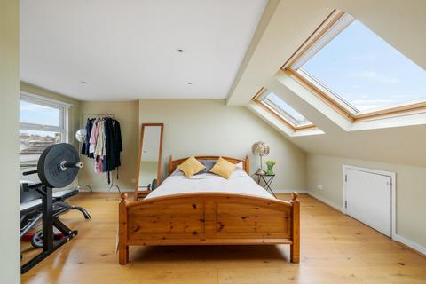 26 Clyde Road, London, N22 7AE