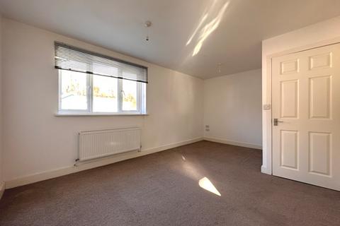 1 bedroom flat for sale, Portsmouth Road, Southampton, SO19