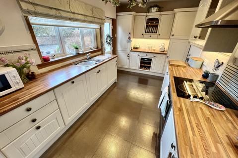 42 Glebe Road, Beith, KA15 1EZ
