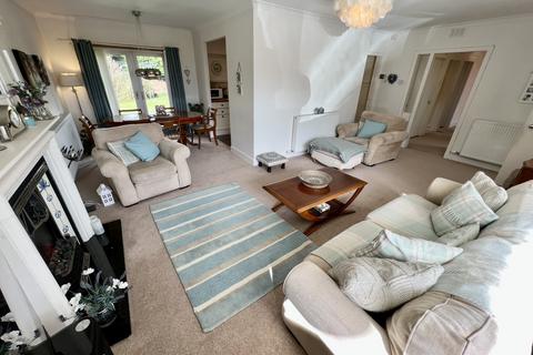 42 Glebe Road, Beith, KA15 1EZ