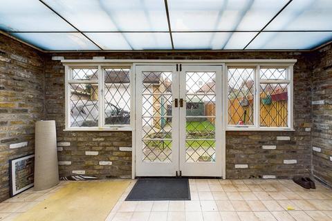 53 Cardinal Road, Ruislip, HA4 9PU
