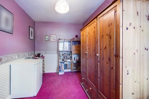 53 Cardinal Road, Ruislip, HA4 9PU