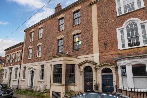 7 bedroom terraced house for sale - Somerset Street, Kingsdown, Bristol, BS2