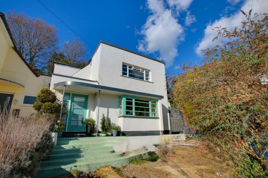 art-deco-link-detached-house-4-bed-link-detached-house-400-000