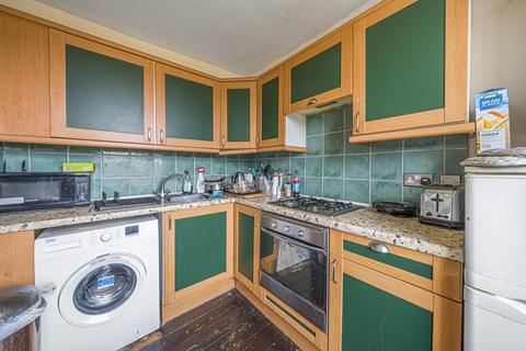 4c Breakspears Road, London, SE4 1UW