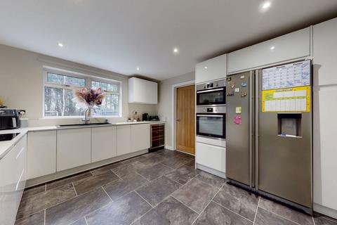 4 Edwinstowe Close, Northampton, NN3 3NW