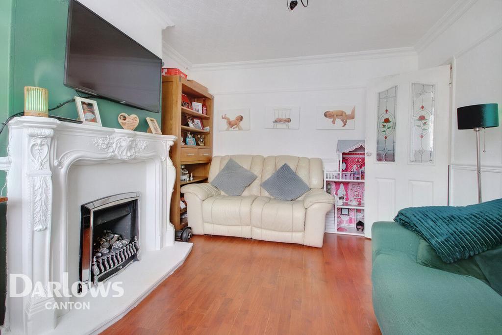 Fairways Crescent, CARDIFF 3 bed semidetached house for sale £265,000