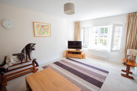 71 Butts Road, Ottery St Mary, EX11 1FP