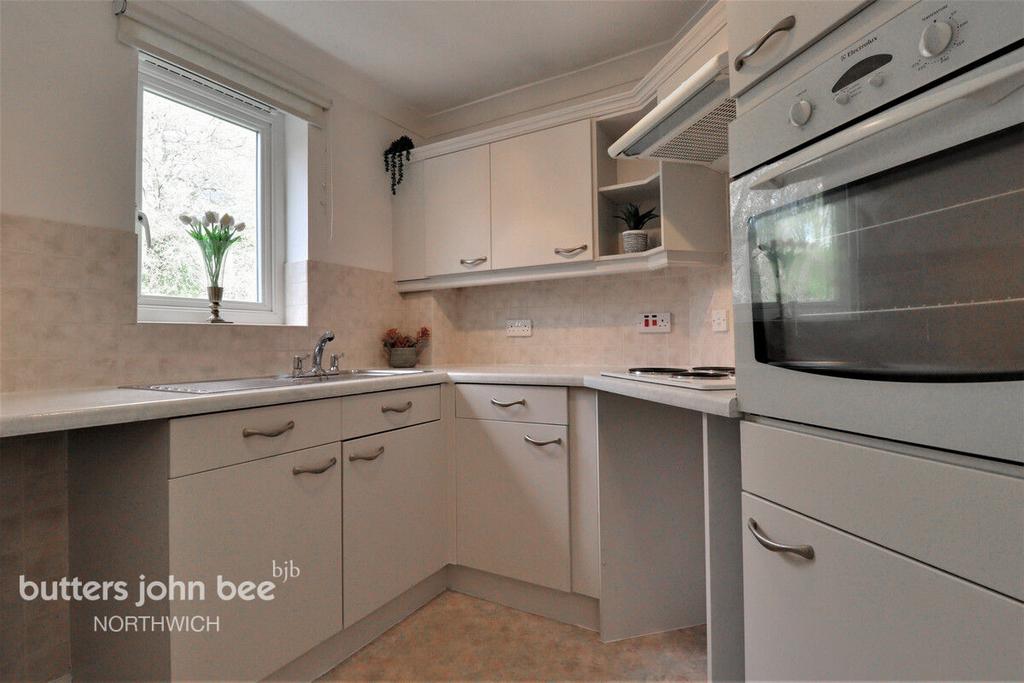 Townbridge Court, Castle Street, Northwich 1 bed apartment for sale £