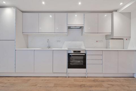 3 bedroom ground floor flat to rent, Marlborough Road, London, N22