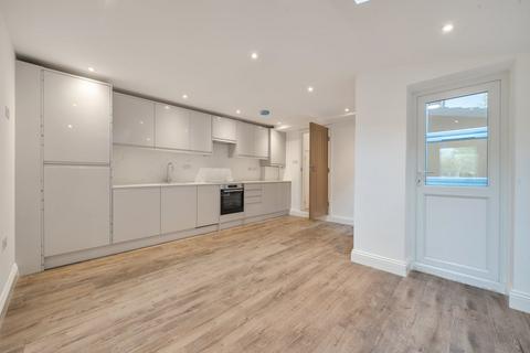 3 bedroom ground floor flat to rent, Marlborough Road, London, N22