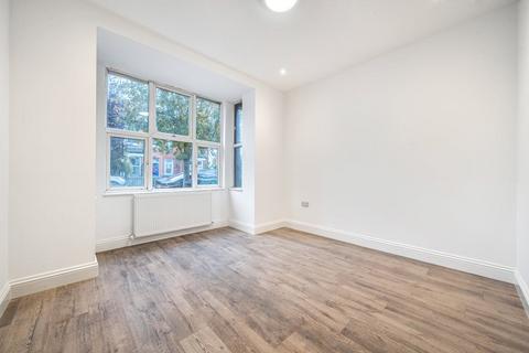 3 bedroom ground floor flat to rent, Marlborough Road, London, N22