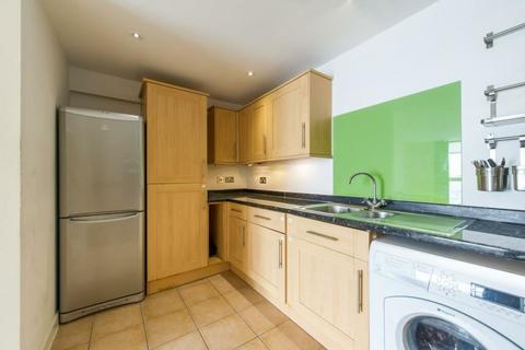 2 bedroom flat for sale - Sir Walter Raleigh Court, 66 Banning Street, London, SE10 0FD