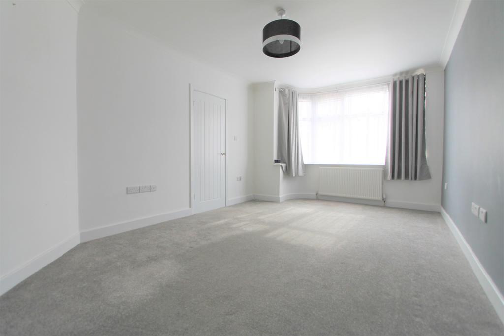 Cardinals Walk, Humberstone, Leicester, LE5 3 bed semidetached house