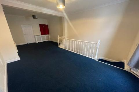 2 bedroom flat to rent - 78A Canterbury Street, Gillingham, Kent