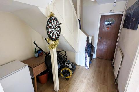 28 Coniston Close, Birmingham, B28 9DD