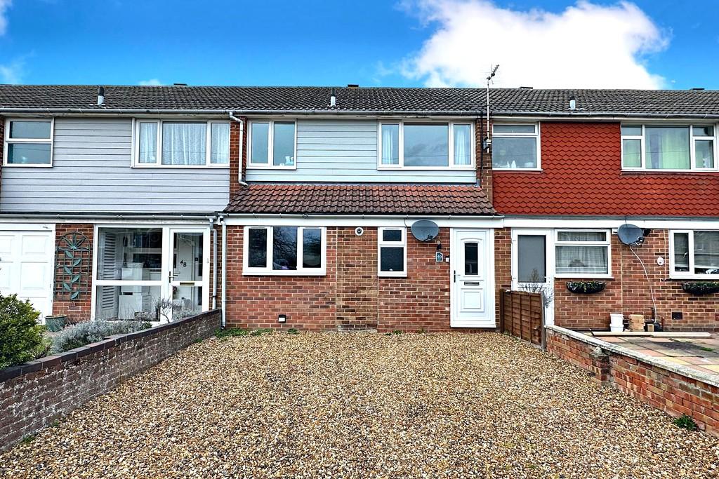 Nursery Road, Great Cornard 3 bed terraced house £290,000