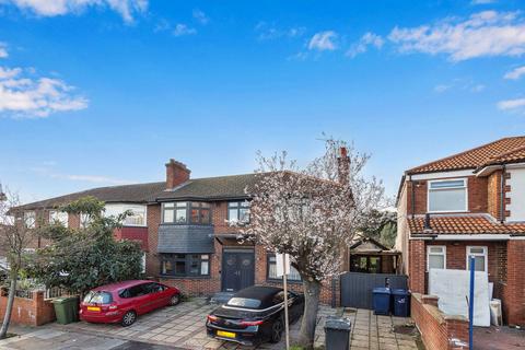 4 bedroom semi-detached house for sale - Foster Road, London