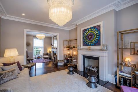 21 Abbey Gardens, London, NW8 9AS