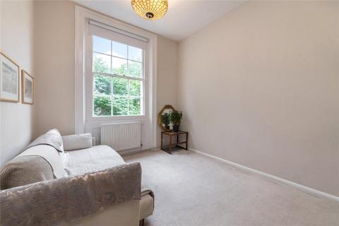 1 bedroom flat to rent, Gloucester Gardens, London