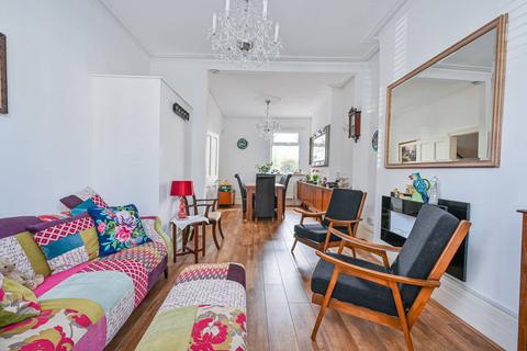 8 Marsden Road, London, SE15 4EE