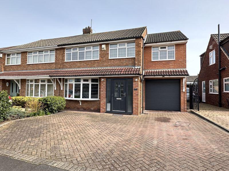 Mayfield Crescent, Eaglescliffe TS16 0NH 4 bed semidetached house £