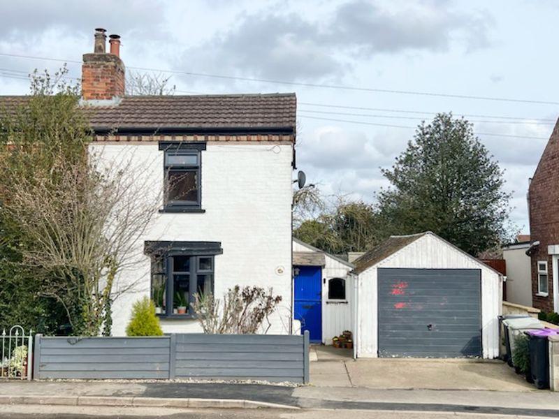 HOLTON ROAD, TETNEY 2 bed semidetached house for sale £195,000